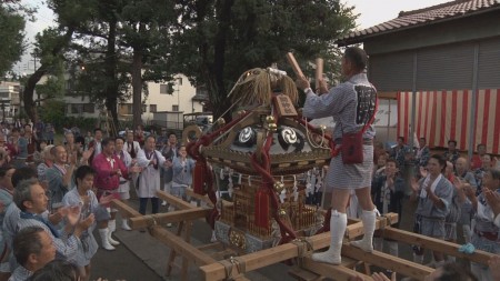 関神社例大祭の様子