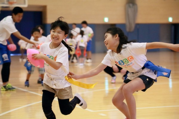 オリンピアンと日体大生の指導で、小学生がスポーツに挑戦！