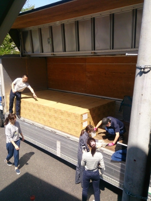 世田谷区から熊本県へ救援物資が送られました。