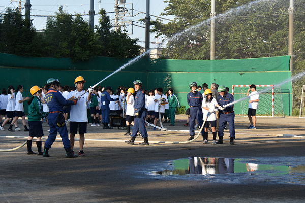 都立目黒高等学校で宿泊防災訓練が実施されました！