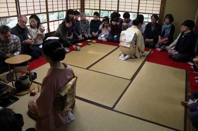 紅葉茶会（12月4日）2