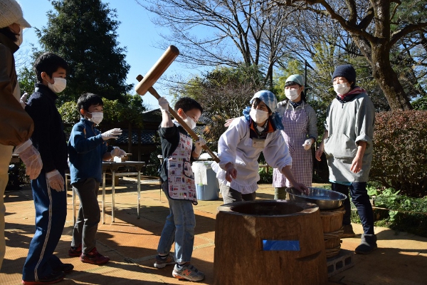 来る年も良い年でありますように～古民家で親子がもちつき体験！