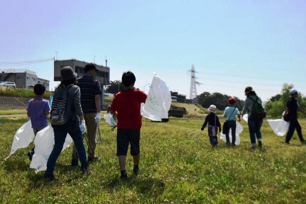 「多摩川クリーン作戦」～みんなの川を大切に