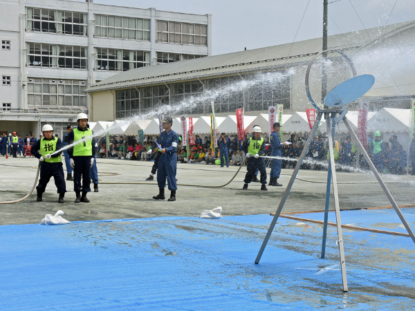 ～自分たちの街は、自分たちで守る～小型消防ポンプ操法演技発表会