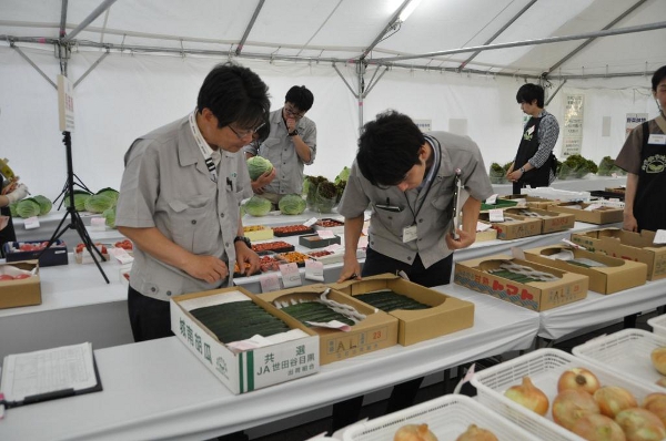 「せたがやそだち」を召し上がれ～第64回夏季農産物品評会～