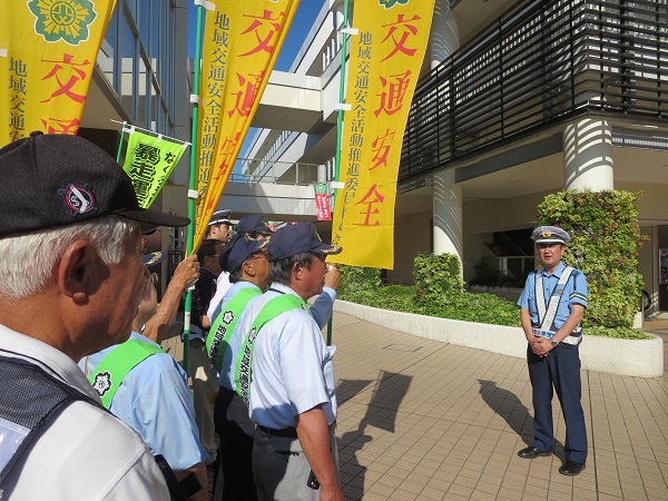 夏の交通事故防止運動キャンペーン（青葉警察署）