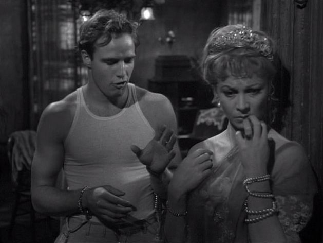 A Streetcar Named Desire- (5)