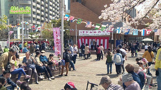 こすぎ名物花見市