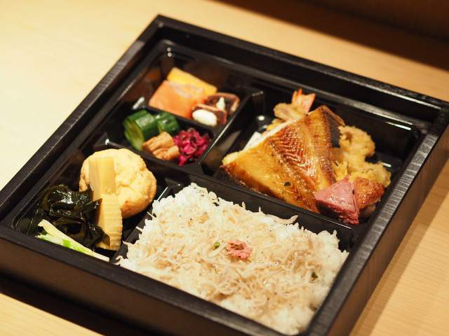 04_特製弁当